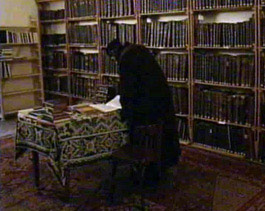 Manastirea Tismana - Biblioteca
