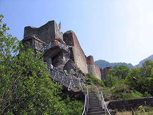 Poienari Fortress