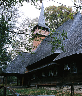 Biserici din lemn - Harnicesti